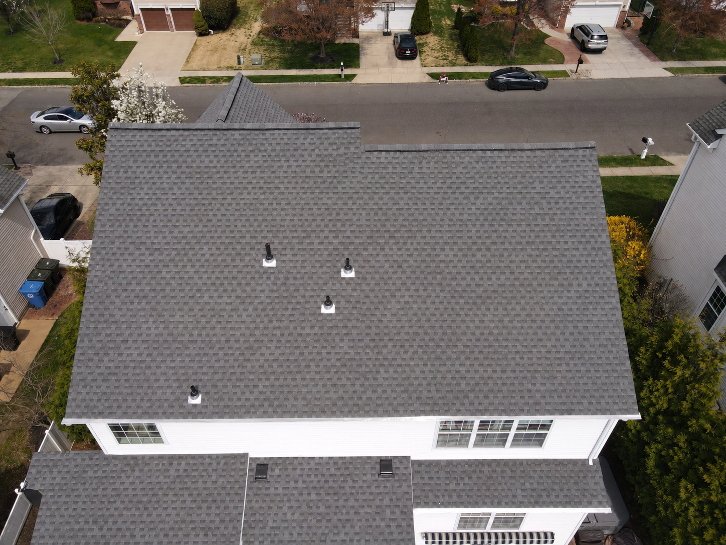 New roof replacement in Mantua, NJ completed by trusted roofing contractor MACK Solar and Roofing